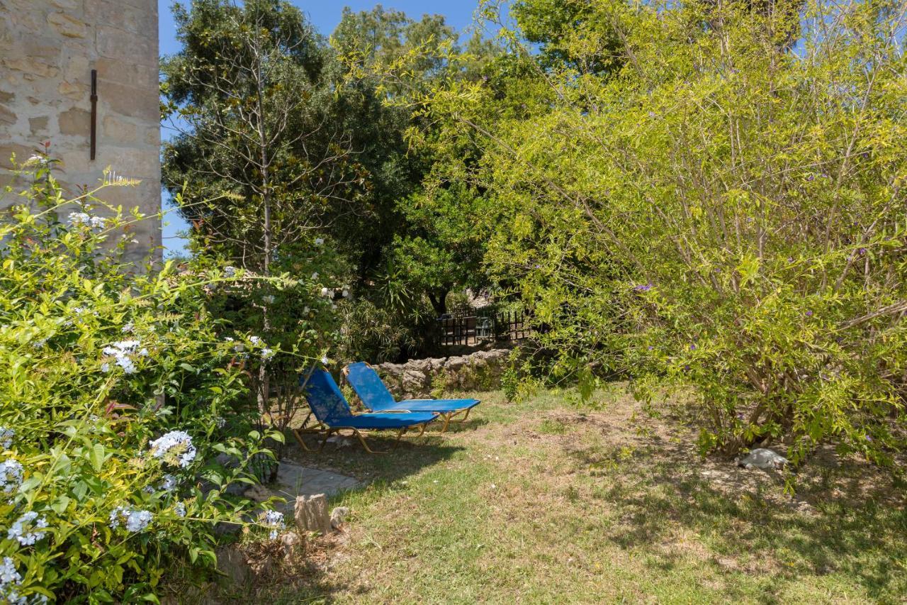 Jianni'S Villa - Stone Villa In The Greenery!! Vasilikí Extérieur photo